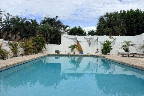 House in Bradenton, Florida 4 bedrooms, 148.09 sq.m. № 2395789 - photo 21