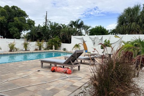 House in Bradenton, Florida 4 bedrooms, 148.09 sq.m. № 2395789 - photo 15