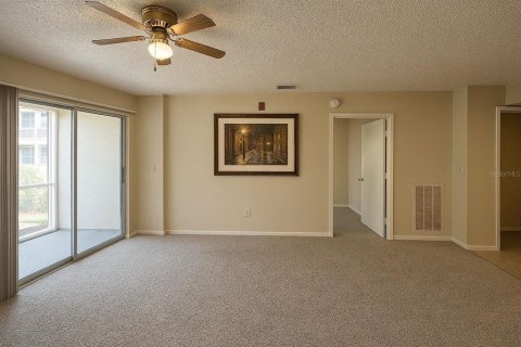 Copropriété à vendre à Lake Mary, Floride: 1 chambre, 60.2 m2 № 1636220 - photo 4