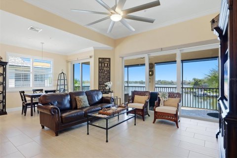 Condo in Bradenton, Florida, 3 bedrooms  № 2428878 - photo 15