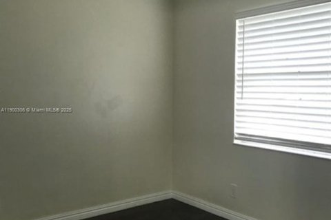 Купить кондоминиум в Корал-Спрингс, Флорида 2 спальни, 71.35м2, № 1951457 - фото 14