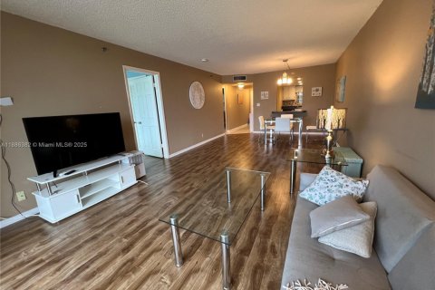 Condominio en alquiler en Davie, Florida, 2 dormitorios, 99.41 m2 № 1933275 - foto 4