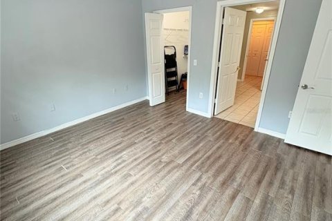 Condo in Orlando, Florida, 1 bedroom  № 2275641 - photo 14