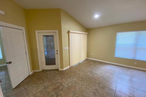 Villa ou maison à louer à Daytona Beach, Floride: 3 chambres, 167.04 m2 № 2427574 - photo 11