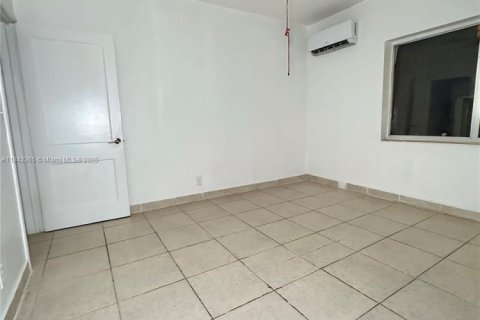 Apartamento en alquiler en Miami Beach, Florida, 1 dormitorio, 60.39 m2 № 1939963 - foto 6