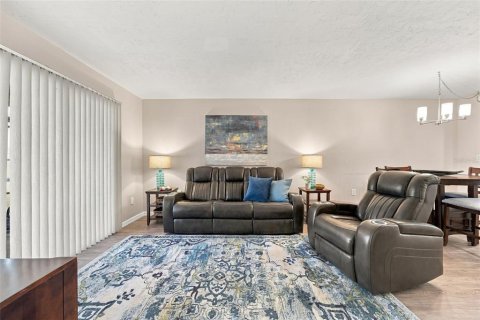Copropriété à vendre à Lake Suzy, Floride: 2 chambres, 98.85 m2 № 2381064 - photo 15