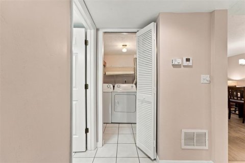 Copropriété à vendre à Lake Suzy, Floride: 2 chambres, 98.85 m2 № 2381064 - photo 30
