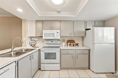 Copropriété à vendre à Lake Suzy, Floride: 2 chambres, 98.85 m2 № 2381064 - photo 8