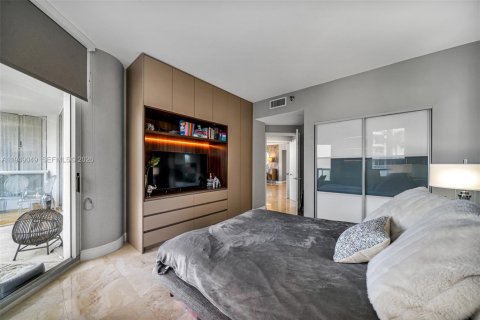 Condo in Aventura, Florida, 2 bedrooms  № 2007600 - photo 21