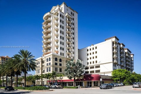 Oficina en alquiler en Coral Gables, Florida № 1230264 - foto 1
