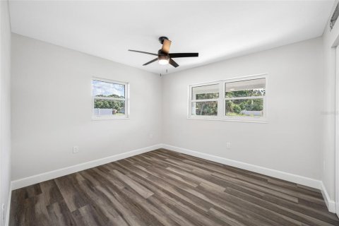 Casa en venta en Saint Petersburg, Florida, 3 dormitorios, 95.88 m2 № 1826781 - foto 30