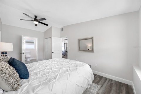 Casa en venta en Saint Petersburg, Florida, 3 dormitorios, 95.88 m2 № 1826781 - foto 18