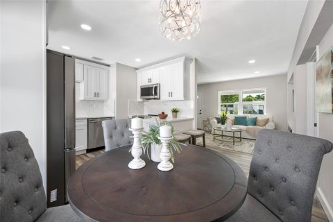 Casa en venta en Saint Petersburg, Florida, 3 dormitorios, 95.88 m2 № 1826781 - foto 10