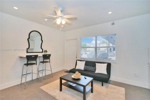 Appartement à louer à Miami, Floride: 1 chambre, 50.17 m2 № 1997780 - photo 12