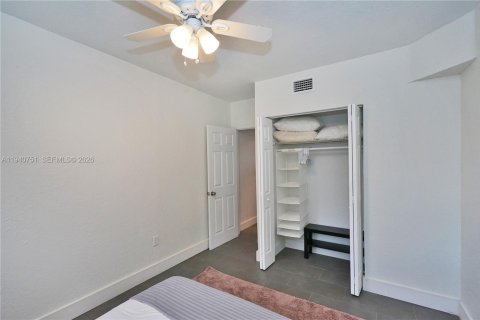 Appartement à louer à Miami, Floride: 1 chambre, 50.17 m2 № 1997780 - photo 7