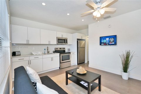 Appartement à louer à Miami, Floride: 1 chambre, 50.17 m2 № 1997780 - photo 9