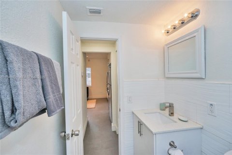 Appartement à louer à Miami, Floride: 1 chambre, 50.17 m2 № 1997780 - photo 19