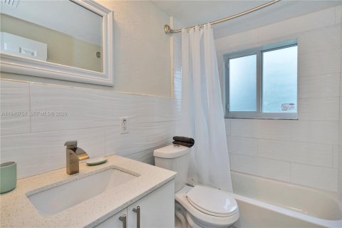 Appartement à louer à Miami, Floride: 1 chambre, 50.17 m2 № 1997780 - photo 18