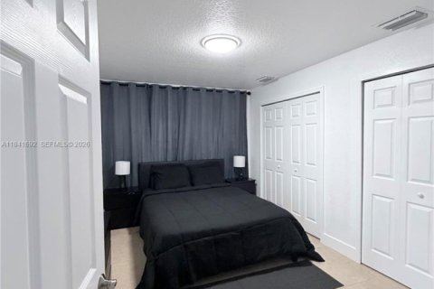 Villa ou maison à vendre à Homestead, Floride: 4 chambres, 123.93 m2 № 1998931 - photo 19