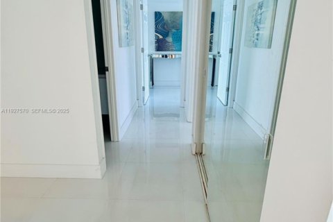 Купить кондоминиум в Санни-Айлс-Бич, Флорида 2 спальни, 139.82м2, № 1986737 - фото 12