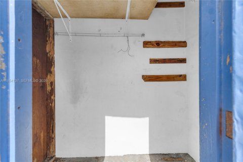 Immobilier commercial à vendre à Fort Lauderdale, Floride № 2010060 - photo 11