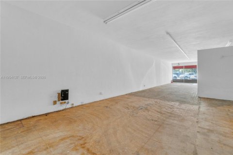 Immobilier commercial à vendre à Fort Lauderdale, Floride № 2010060 - photo 8