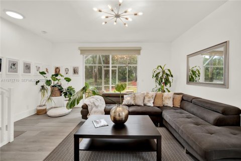 Touwnhouse à louer à Weston, Floride: 4 chambres, 160.54 m2 № 2032381 - photo 14