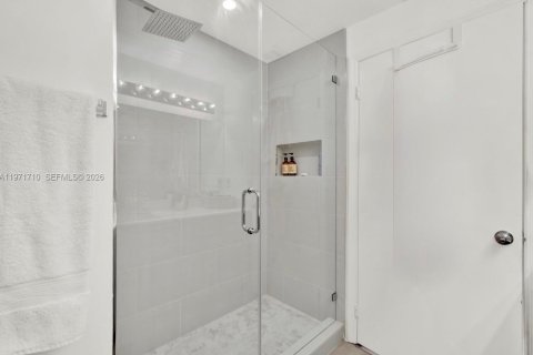 Touwnhouse à louer à Weston, Floride: 4 chambres, 160.54 m2 № 2032381 - photo 24