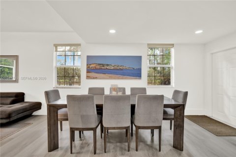 Touwnhouse à louer à Weston, Floride: 4 chambres, 160.54 m2 № 2032381 - photo 5