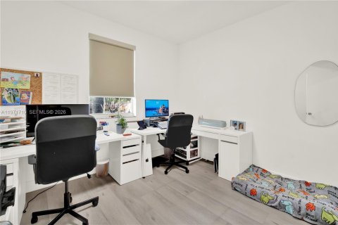 Touwnhouse à louer à Weston, Floride: 4 chambres, 160.54 m2 № 2032381 - photo 25