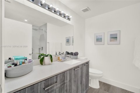 Touwnhouse à louer à Weston, Floride: 4 chambres, 160.54 m2 № 2032381 - photo 23