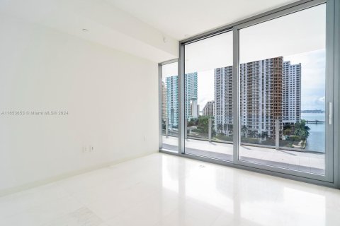 Condo in Miami, Florida, 2 bedrooms № 1933837 - photo 18