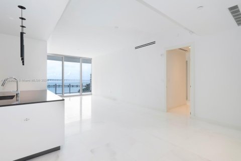 Condo in Miami, Florida, 2 bedrooms № 1933837 - photo 8