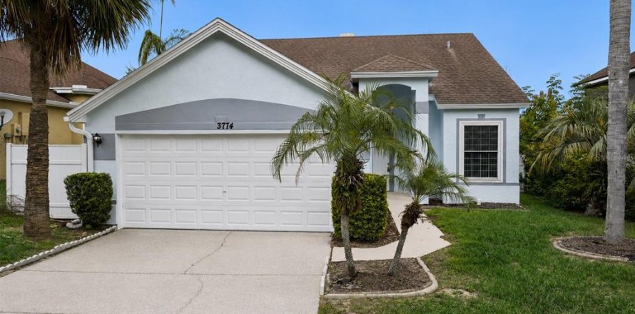 Casa en Davenport, Florida 3 dormitorios, 124.86 m2 № 2341504