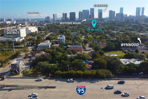 House in Miami, Florida 2 bedrooms, 140.28 sq.m. № 1935324 - photo 3