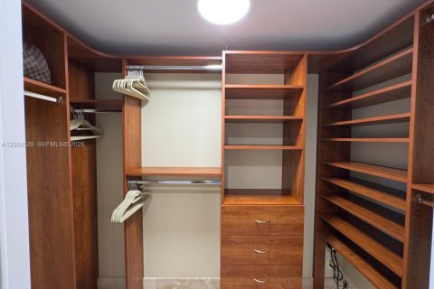 Condo in Fort Lauderdale, Florida, 1 bedroom  № 2069500 - photo 19