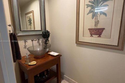 Condo in Fort Lauderdale, Florida, 1 bedroom  № 2069500 - photo 10