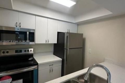 Condominio en venta en Coral Springs, Florida, 2 dormitorios, 86.68 m2 № 1931627 - foto 23