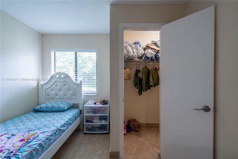 Condominio en venta en Coral Springs, Florida, 2 dormitorios, 86.68 m2 № 1931627 - foto 9