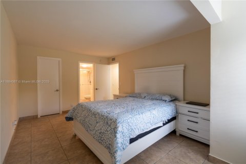 Condominio en venta en Coral Springs, Florida, 2 dormitorios, 86.68 m2 № 1931627 - foto 14