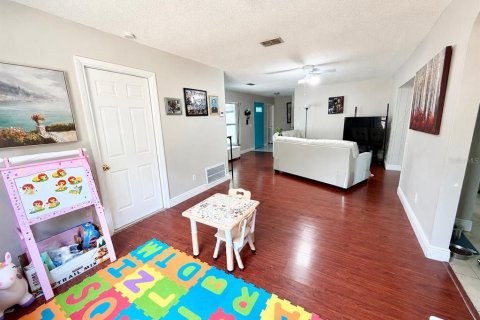 Casa en venta en Brandon, Florida, 3 dormitorios, 145.3 m2 № 2123456 - foto 7