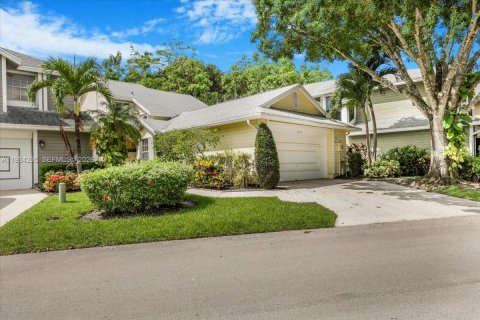Villa ou maison à Boca Raton, Floride 3 chambres, 146.97 m2 № 2045559