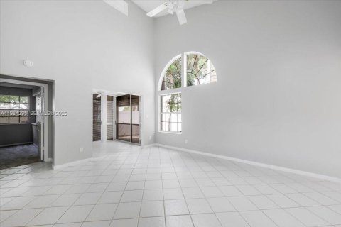 Villa ou maison à vendre à Boca Raton, Floride: 3 chambres, 146.97 m2 № 2045559 - photo 5