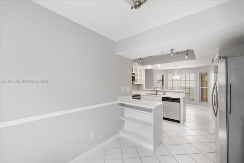 Villa ou maison à vendre à Boca Raton, Floride: 3 chambres, 146.97 m2 № 2045559 - photo 13