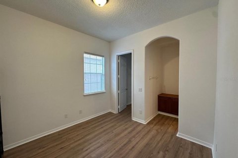 House in Orlando, Florida 5 bedrooms, 270.72 sq.m. № 2219439 - photo 8