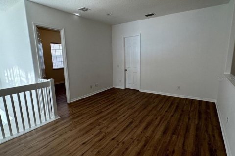 House in Orlando, Florida 5 bedrooms, 270.72 sq.m. № 2219439 - photo 22