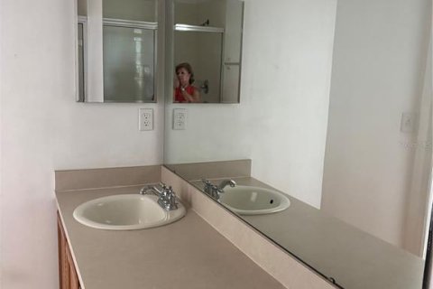 Снять в аренду кондоминиум в Орландо, Флорида 2 спальни, 99.5м2, № 2215574 - фото 8