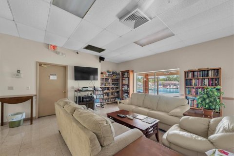 Casa en venta en Pinellas Park, Florida, 1 dormitorio, 83.8 m2 № 2198053 - foto 24