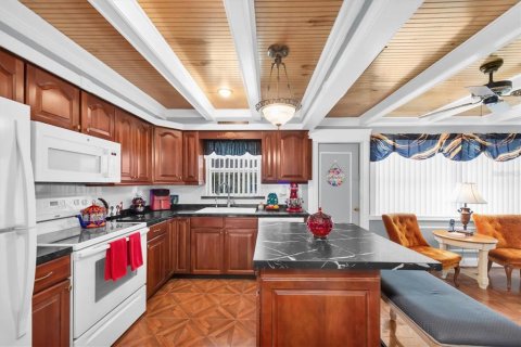 Casa en venta en Pinellas Park, Florida, 1 dormitorio, 83.8 m2 № 2198053 - foto 7