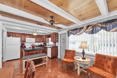 Casa en venta en Pinellas Park, Florida, 1 dormitorio, 83.8 m2 № 2198053 - foto 11